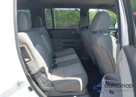 2013 Honda Pilot Lx z USA, uszkodzony, nr VIN 5FNYF4H26DB040489
